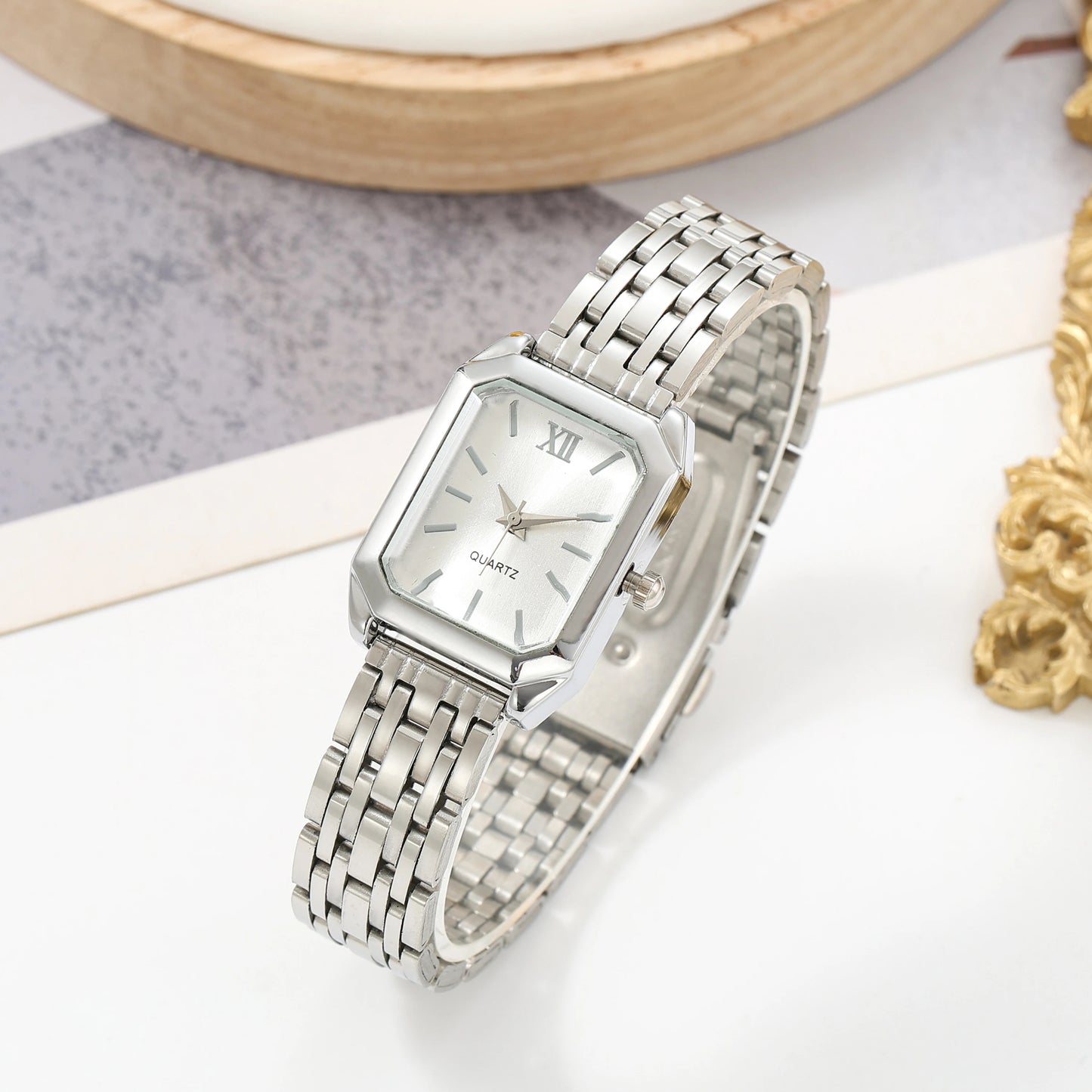 Versatile and Simple Women's Square Ins-Style Steel Band Quartz Watch, Stylish and Elegant Bracelet Watch Set